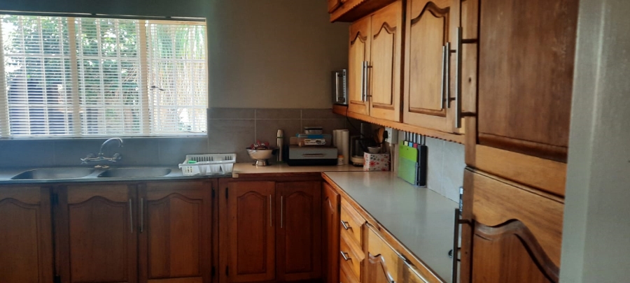 3 Bedroom Property for Sale in Odendaalsrus Free State